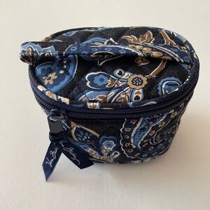 Vera Bradley Mini Zip Bag Windsor Navy NWOT